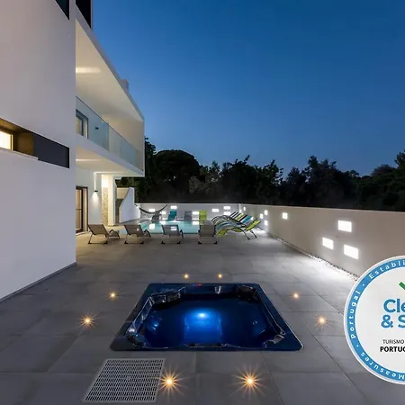 Luxury 47 * Albufeira