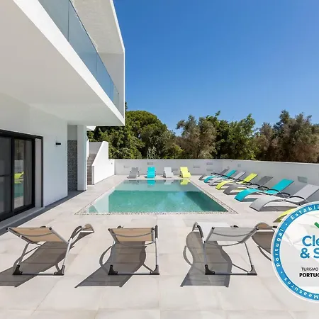 Luxury 47 * Albufeira
