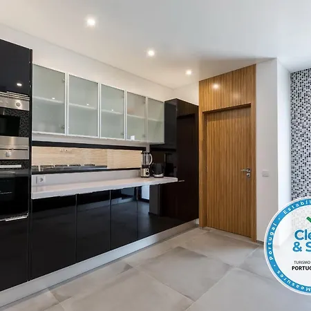 Luxury 47 * Albufeira