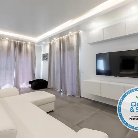 Villa Luxury 47 *
