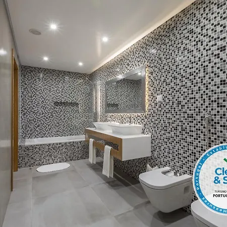 Villa Luxury 47 *